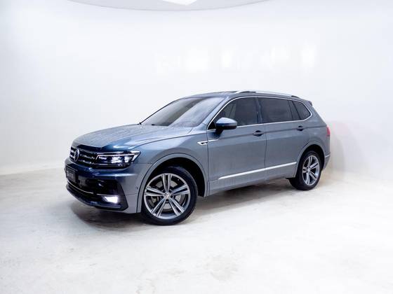 VOLKSWAGEN TIGUAN 2.0 350 TSI GASOLINA ALLSPACE R-LINE 4MOTION DSG VOLKSWAGEN TIGUAN 2.0 350 TSI GASOLINA ALLSPACE R-LINE 4MOTION DSG